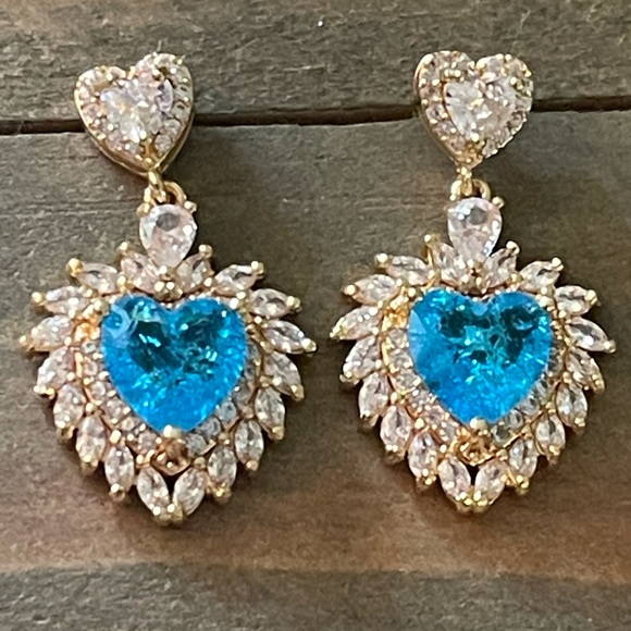 Cubic Zirconia, Blue Crystal Heart Decor Drop Gold tone Glam Luxury Earrings - Picture 2 of 8